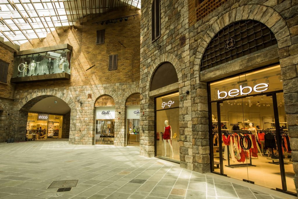 The Outlet Village - Cheap Shopping in Dubai
